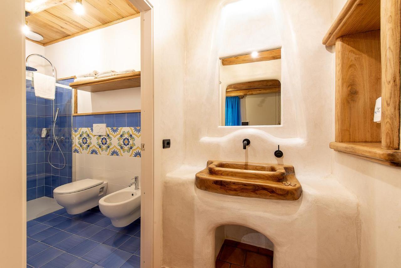 Etna Quota Mille Boutique Hotel, Typical Sicilian Food & Wine Landhuis Randazzo