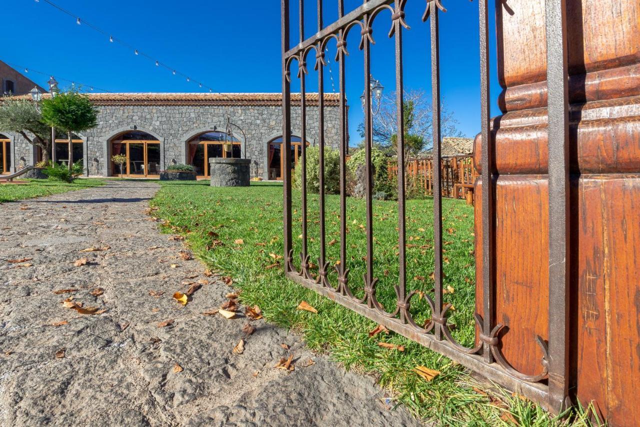 Landhuis Etna Quota Mille Boutique Hotel, Typical Sicilian Food & Wine *