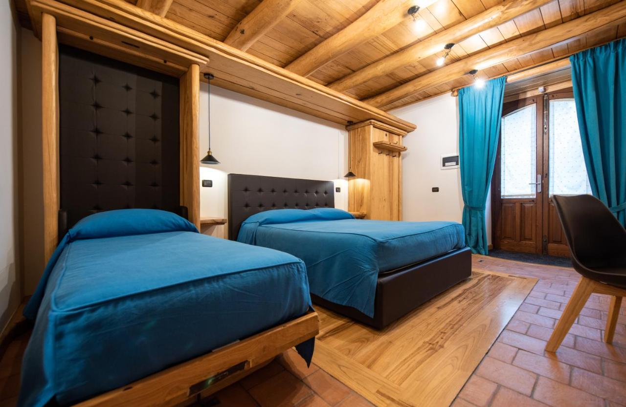 Etna Quota Mille Boutique Hotel, Typical Sicilian Food & Wine