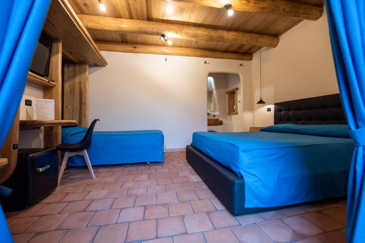 Etna Quota Mille Boutique Hotel, Typical Sicilian Food & Wine *